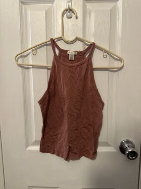 Bozzolo Mauve High-Neck Ribbed Tank Top